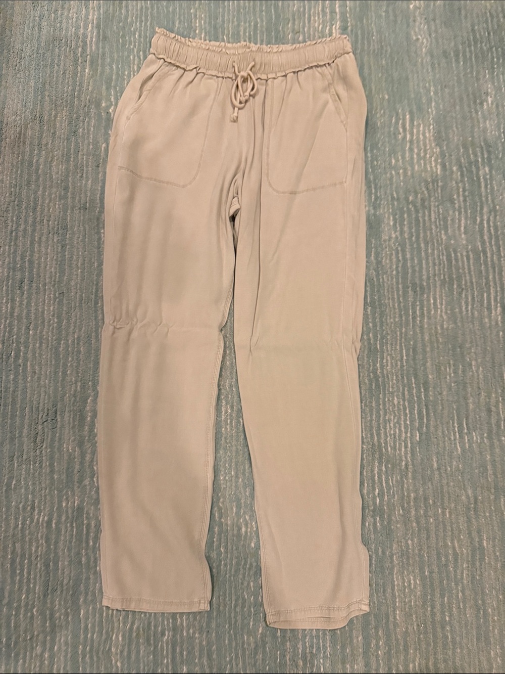 Splendid Light Taupe Drawstring Jogger Pants